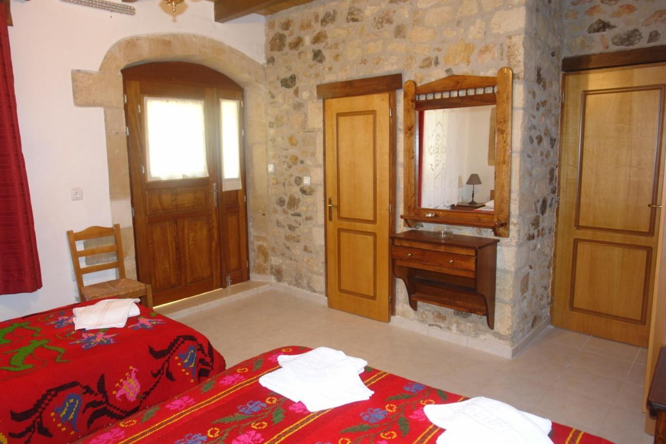 Villa Eleva Aryiroúpolis 외부 사진